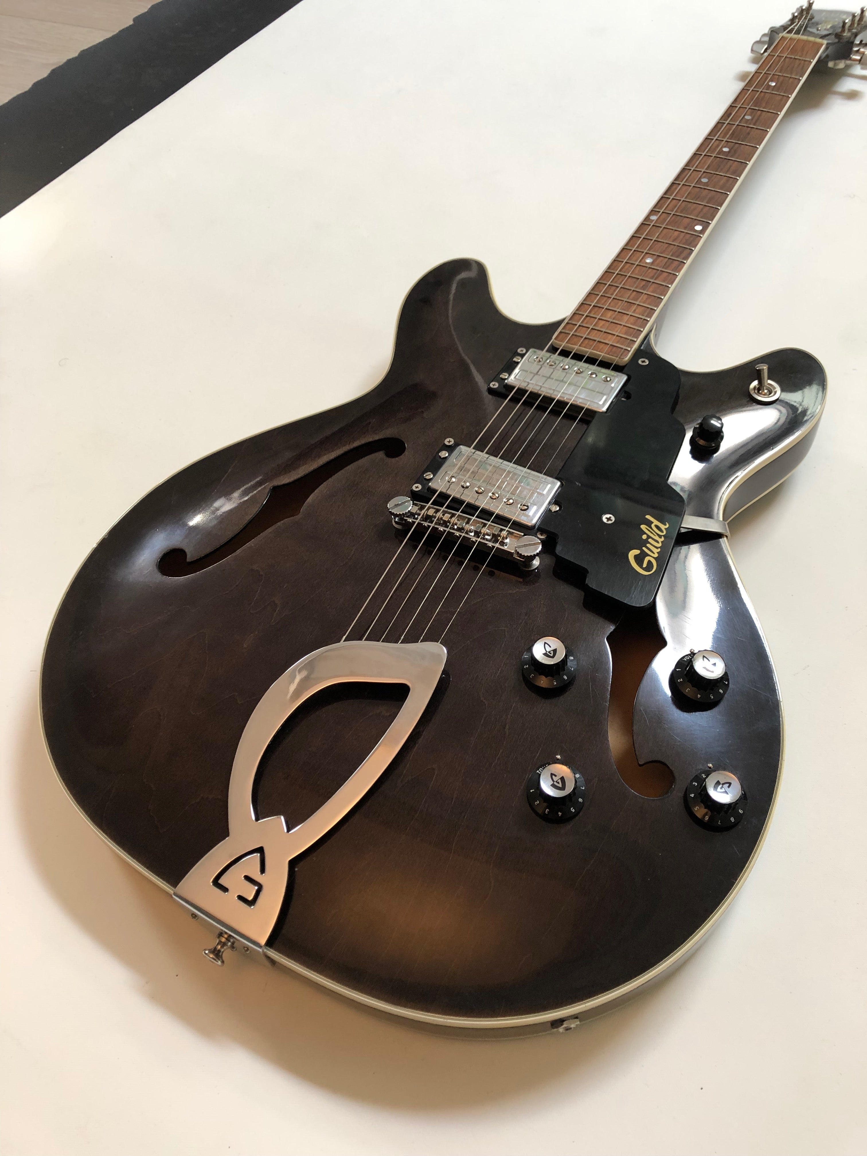 1972 Guild Starfire IV Ebony – Marrs Audio
