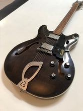Load image into Gallery viewer, 1972 Guild Starfire IV Ebony