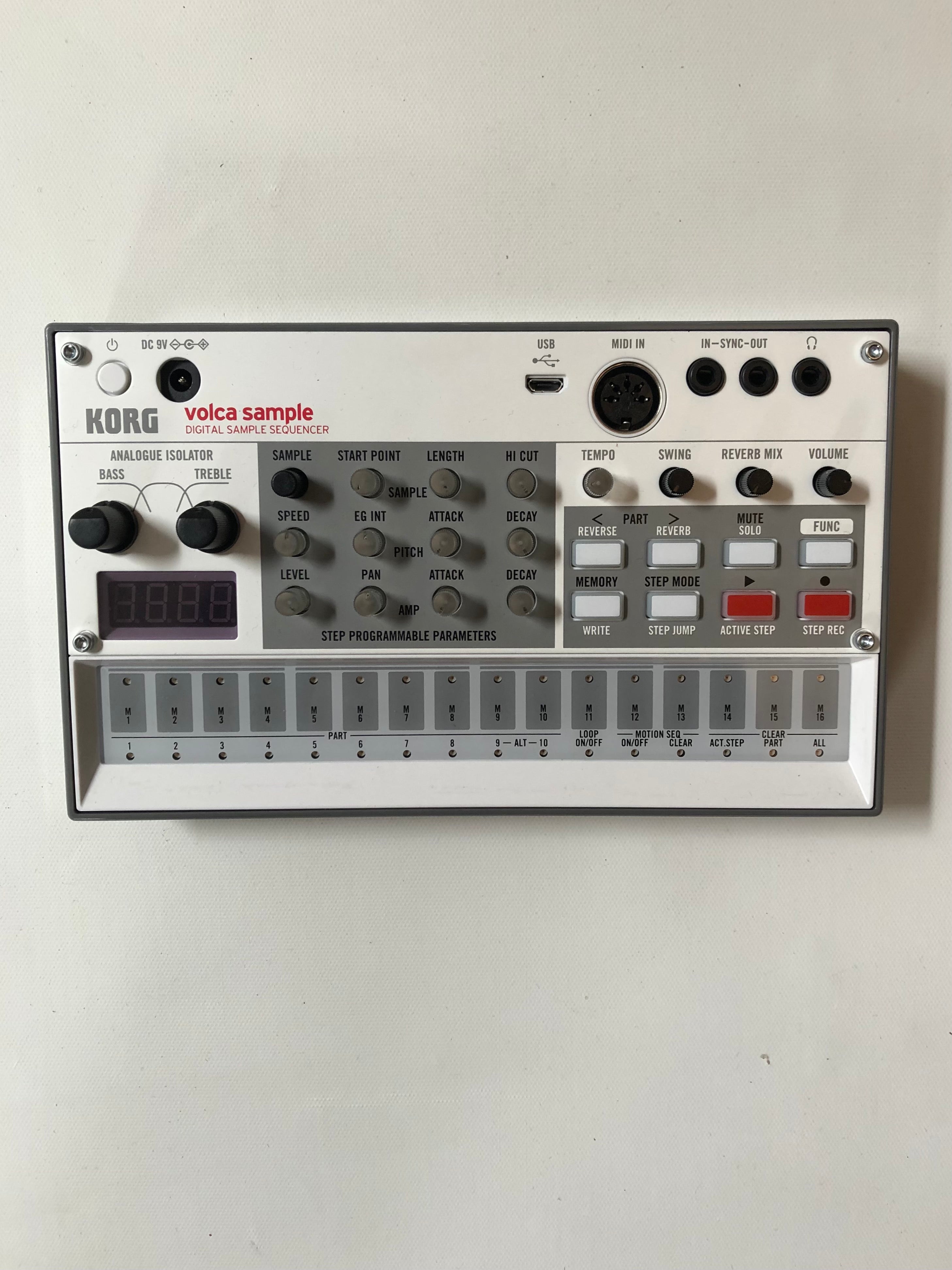 Korg - Volca Sample V2 - Digital Sample Sequencer - NEW