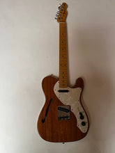 Load image into Gallery viewer, Early 90&#39;s MIJ Fender Thinline Telecaster TN-70 EX
