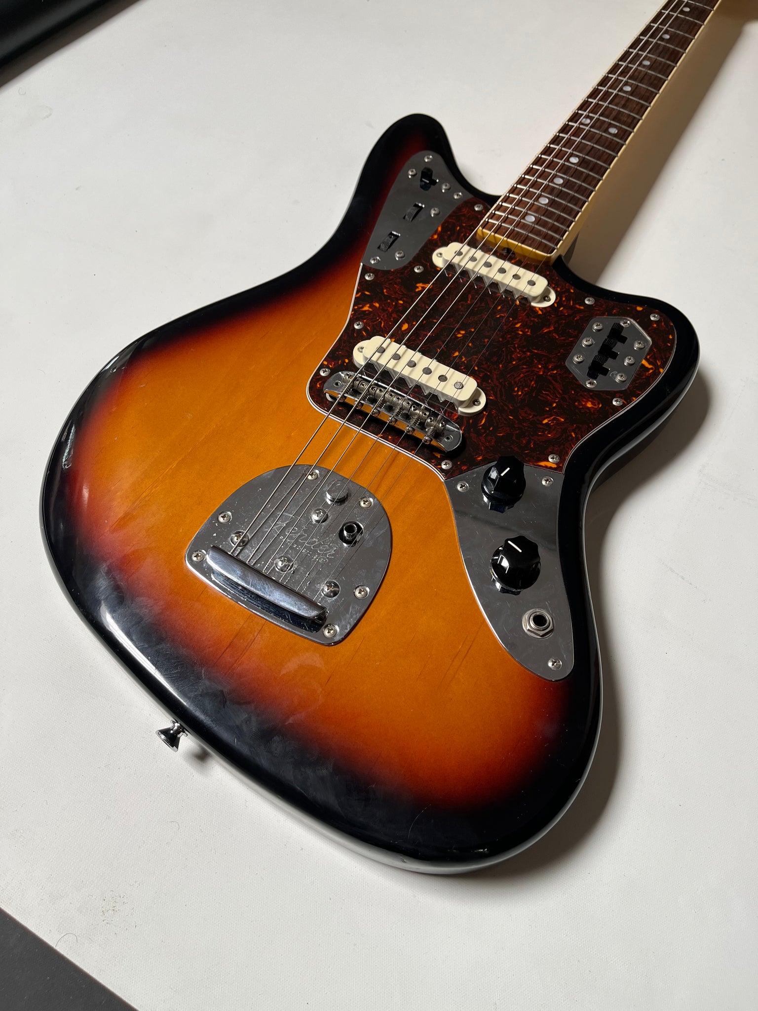 セール特価ギター Fender JAGUAR Crafted in Japan S056628 フェンダー ジャガー ソフトケース付き ジャンク フェンダー